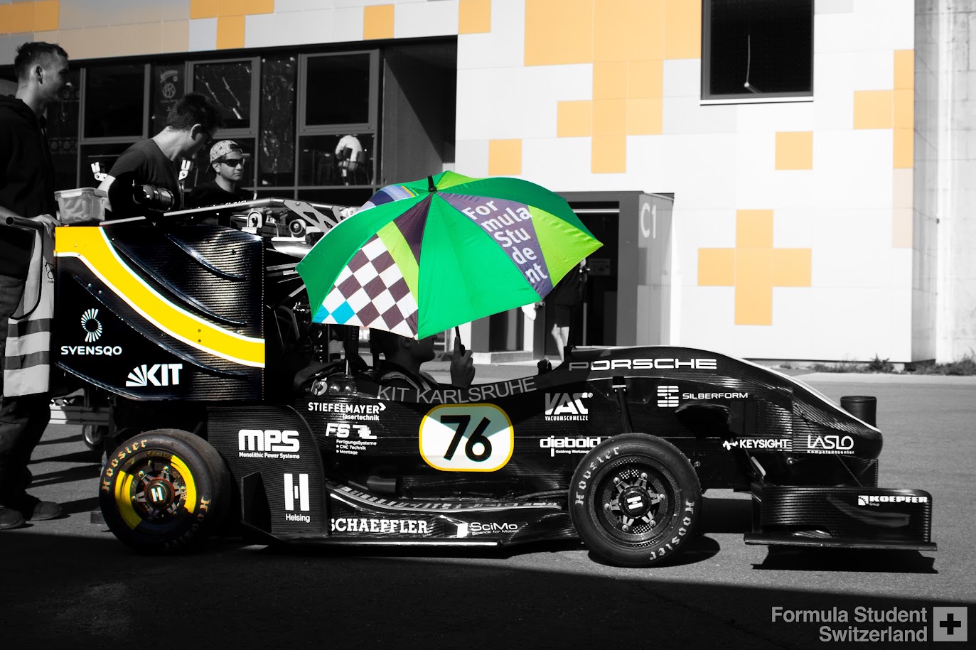 Team on Track
